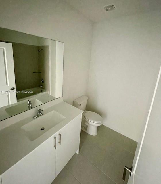 Building Photo - 267 SW 159th Pl