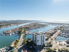 Building Photo - 601 Lido Park Dr