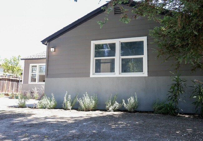 Foto del edificio - 19422 Archwood St