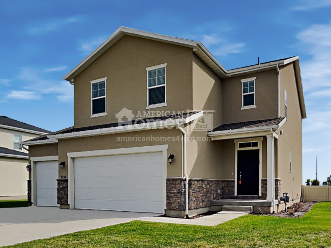 Primary Photo - 1237 E White Street