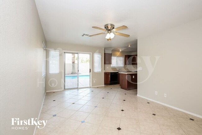Foto del edificio - 5316 White Coyote Pl