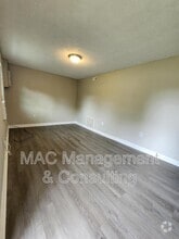 Building Photo - 315 Pippin Rd