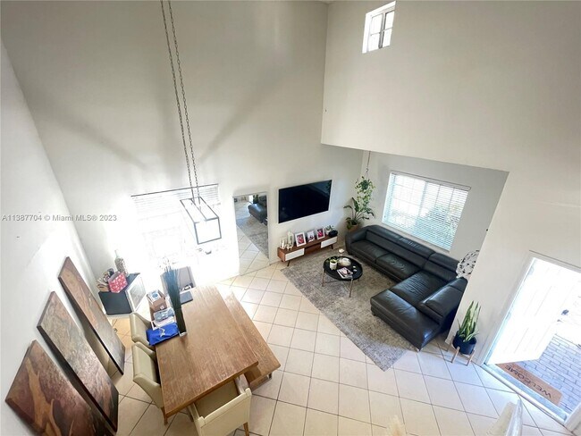 Building Photo - 10821 NW 52nd St