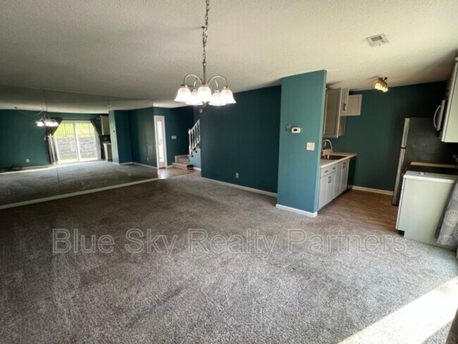 Foto del edificio - 2119 Silverbrook Dr