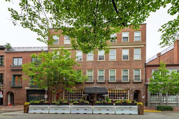 Primary Photo - 75 Chestnut St