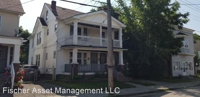 Building Photo - 2 br, 1 bath Apartment - 3467 West 45th St...