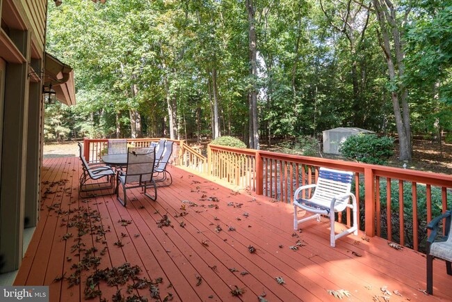 Building Photo - 23615 Quail Hollow Cir
