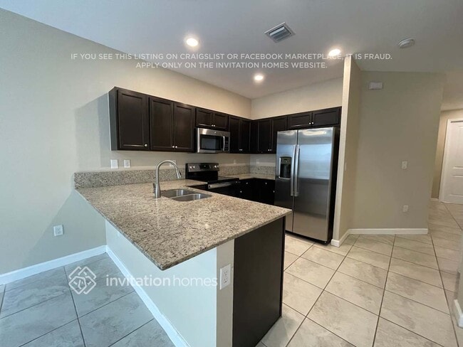 Building Photo - 11453 SW 252nd Ter