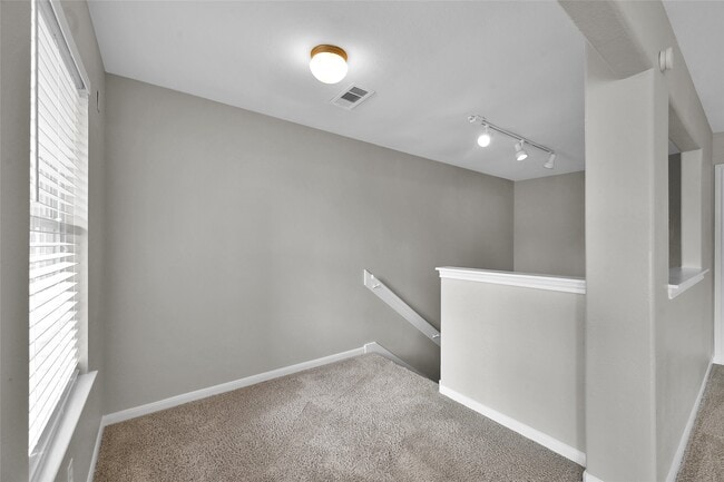 Building Photo - 187 Binnacle Ct