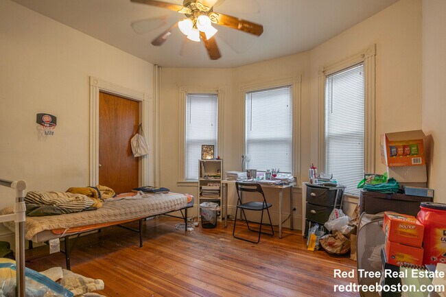Foto del edificio - 94 Hillside St