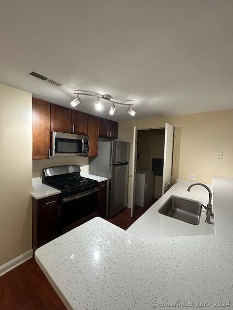Foto principal - 499 Bedford St