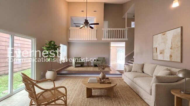 Foto del edificio - 2719 Meadowgrass Ln