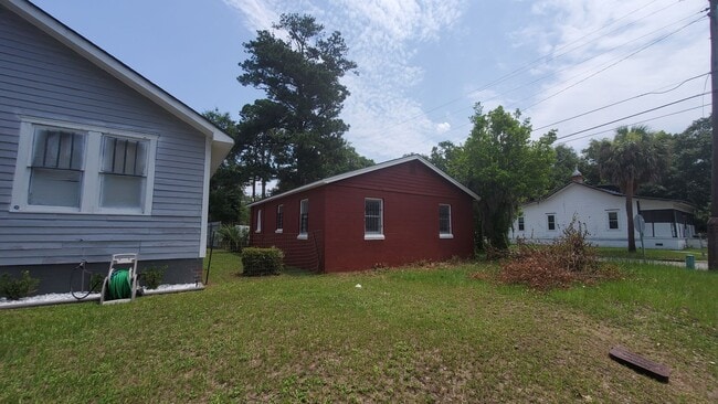 Building Photo - 1111 Georgia Ave