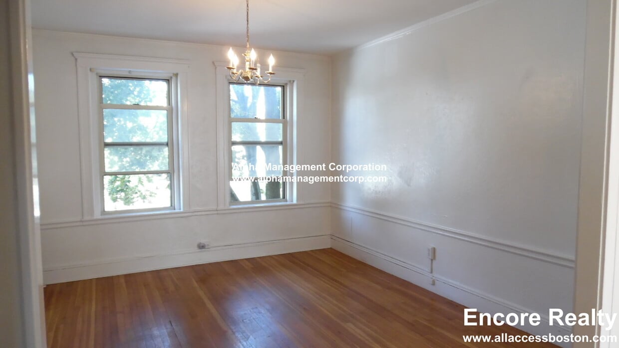 Foto principal - 90 Maple St