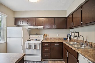 Building Photo - The Villages Apartment Homes