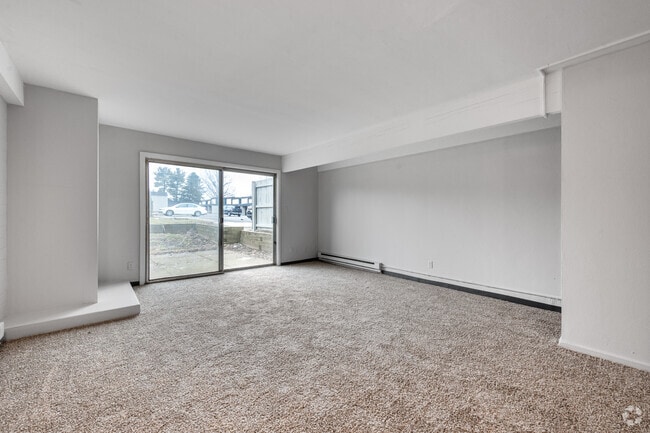 2BR, 1BA - 1133SF - Gold Zone Valley