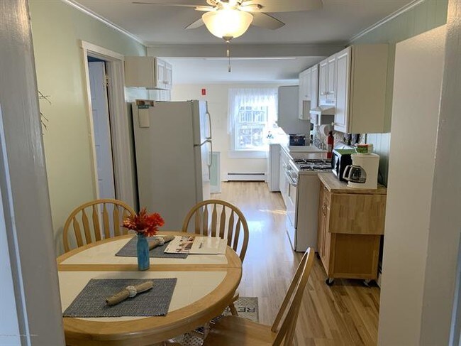 Foto del edificio - 201 W Ship Bottom Ave