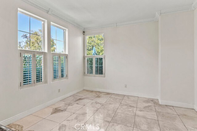 Foto del edificio - 3 Amesbury Ct