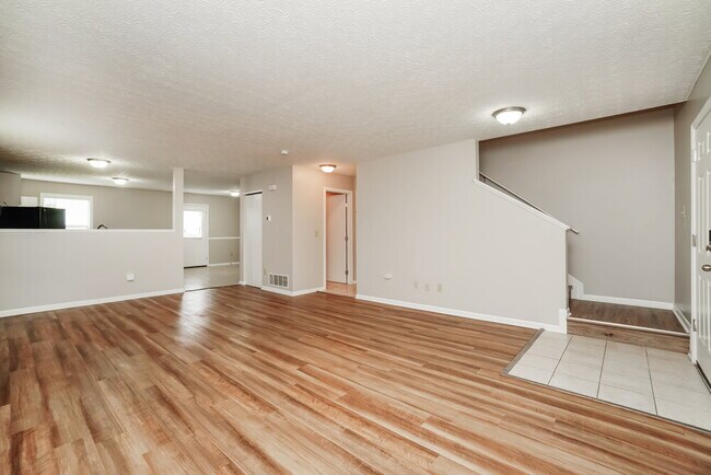 Foto del edificio - 7487 Canal Highlands Blvd