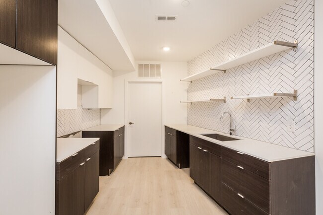 Foto del edificio - 1247 N 27th St