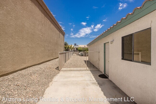 Building Photo - 3 br, 3 bath House - 3088 Newport Drive