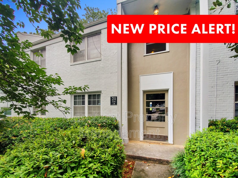 Photo - 100 Lewis Drive