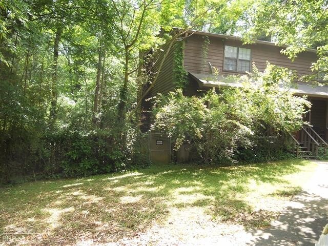 Primary Photo - 1545 Springwood Dr SE