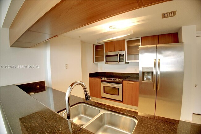 Foto del edificio - 1800 N Bayshore Dr