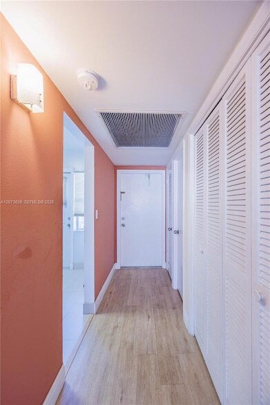 Foto del edificio - 2300 Park Ln