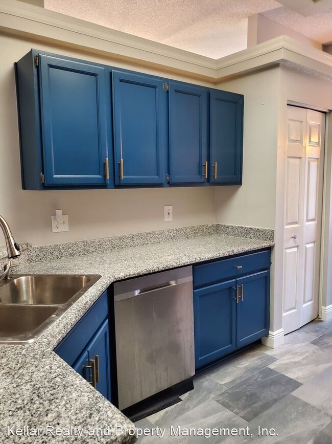 Foto del edificio - 3 br, 2 bath House - 6151 Bermuda Dr.