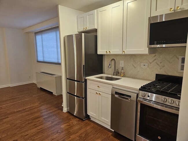 Foto del edificio - 1420 N St NW