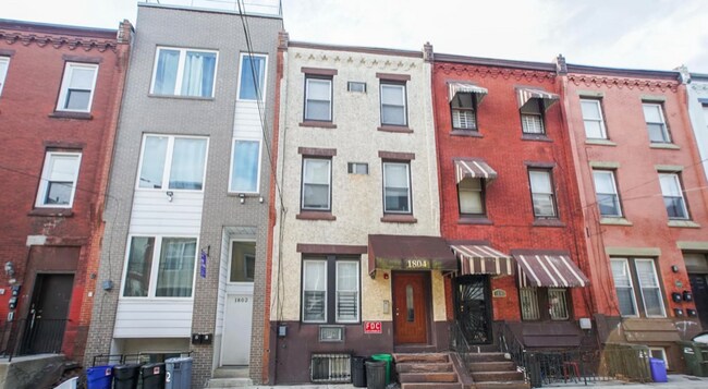 Building Photo - 1804 N Bouvier St