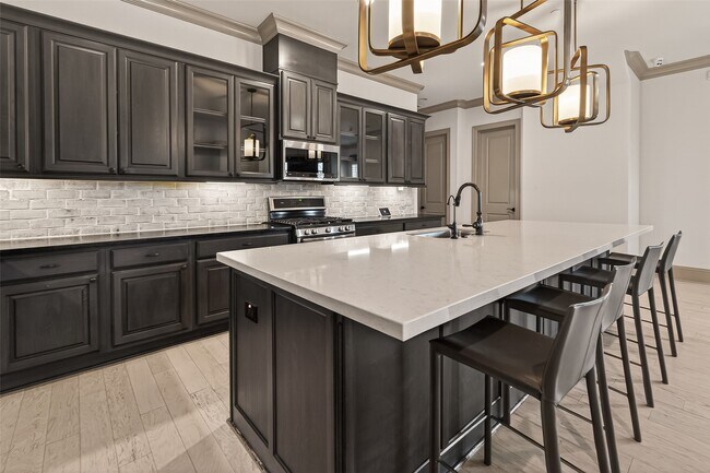 Foto del edificio - 722 Imperial Blvd