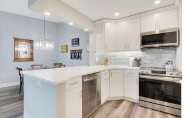 Foto del edificio - 4492 NE Ocean Blvd