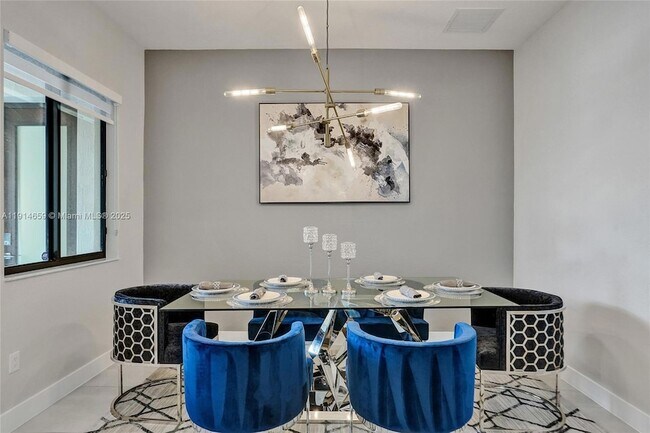 Foto del edificio - 10795 Oceano Wy