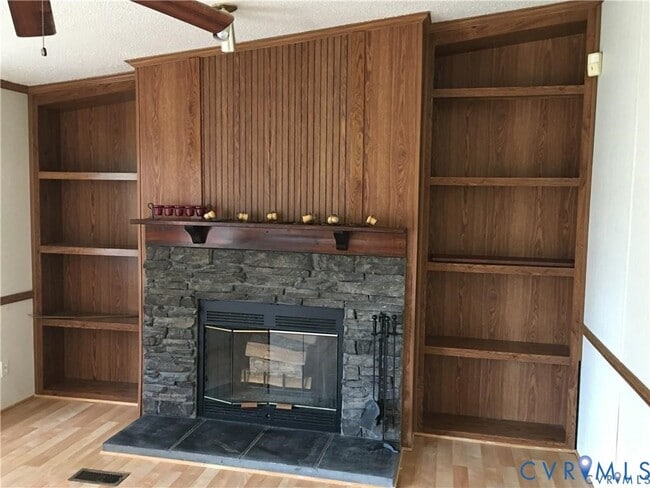 Building Photo - 12232 Darbys Rd