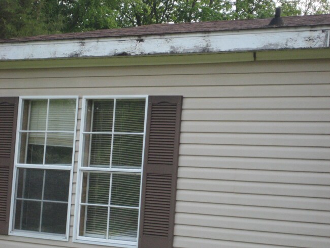 Building Photo - 13915 Monarch Way