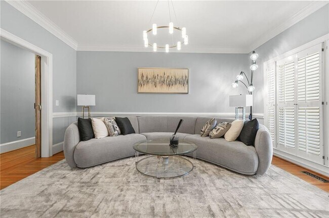 Building Photo - 9800 Foxworth Dr