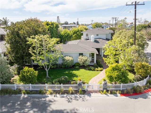 Building Photo - 515 Kings Pl