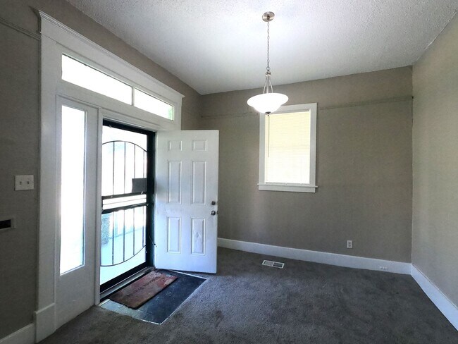 Foto del edificio - Newly Renovated Home in South Memphis