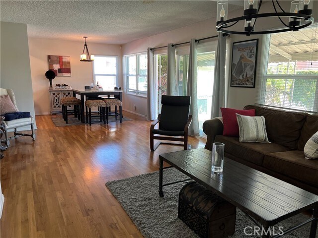 Foto del edificio - 2408 W 141st St