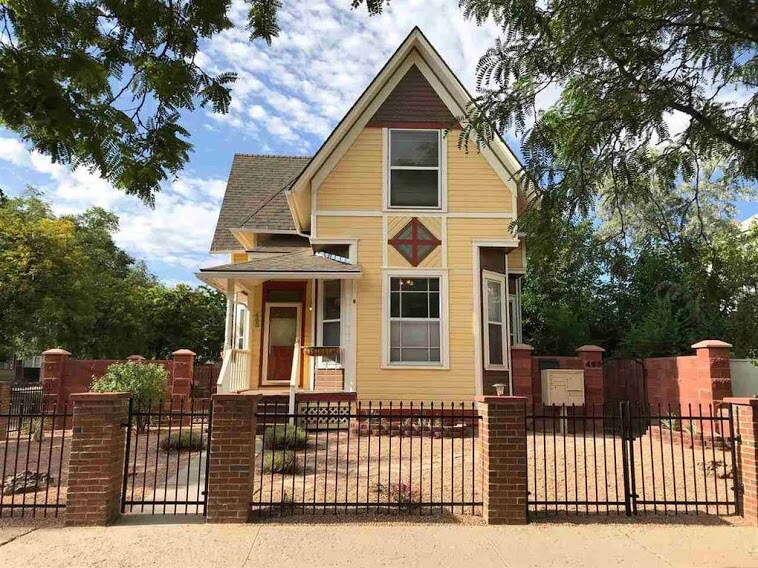 Primary Photo - 463 Gunnison Ave