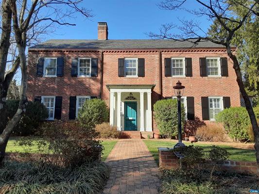 Front Entrance - Main Residence - 1931 Thomson Rd