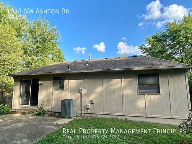 Building Photo - Recently Refreshed 3 bedroom 1.5 bath Home!!