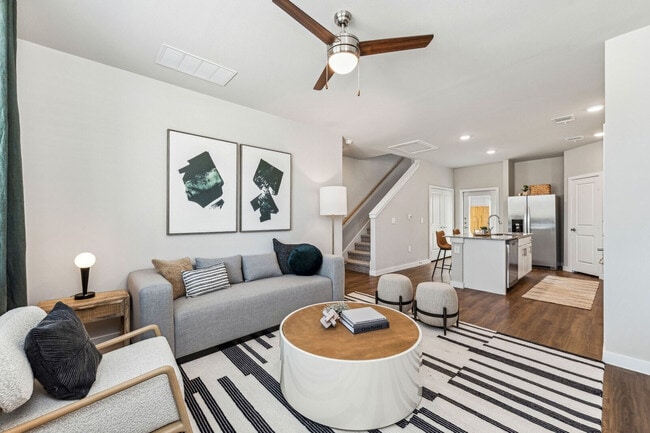 Cottages at Lindsey Place apartments — community photo - Cottages at Lindsey Place