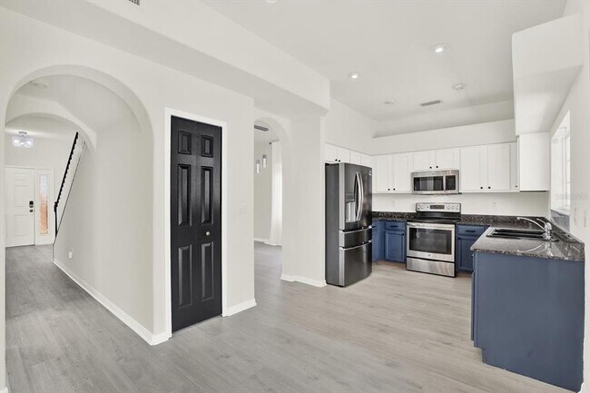 Building Photo - 4732 Barchetta Dr