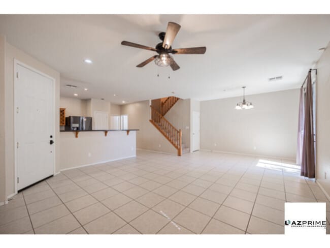 Building Photo - Welcome to this Stylish and Updated 3/2.5 ...