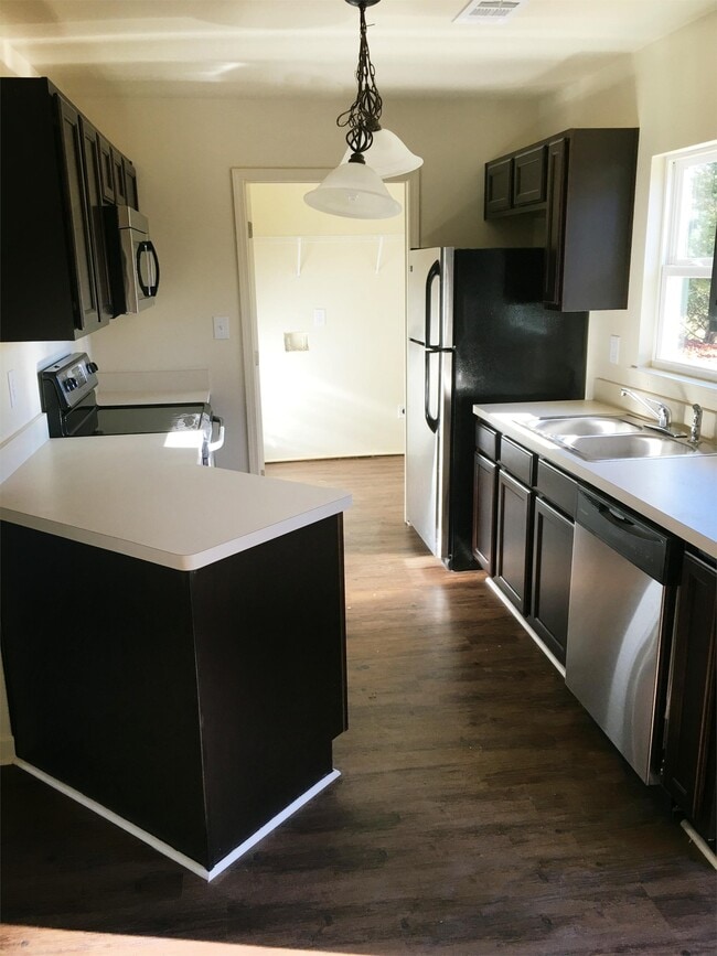 Building Photo - 2901 Monroe Hwy