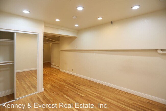 Building Photo - Studio, 1 bath House - 760-776 Geary #105