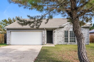 Building Photo - 1009 Neptune Ct